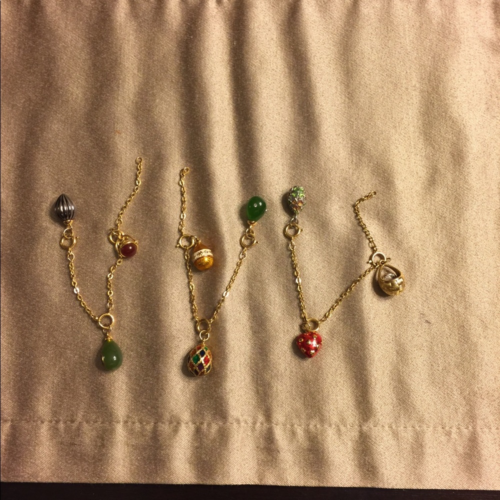 Authentic Vintage Joan Rivers Jewelry egg charm